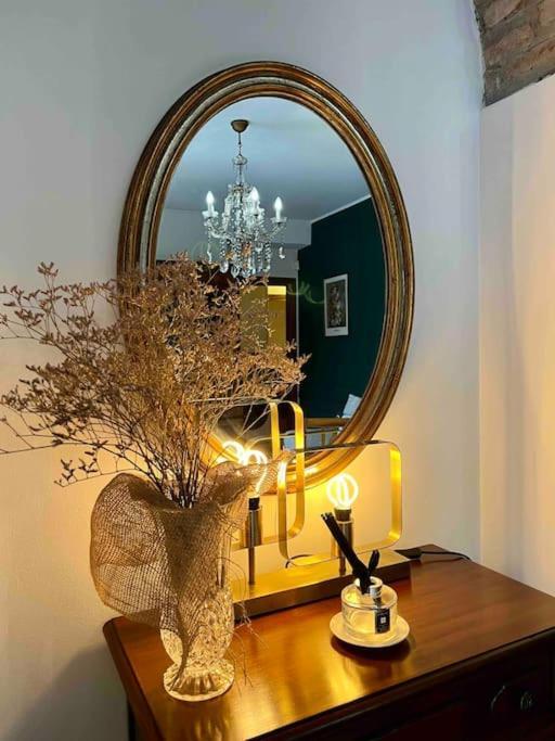 City Center 2 Bedroom Apt ベルガモ エクステリア 写真