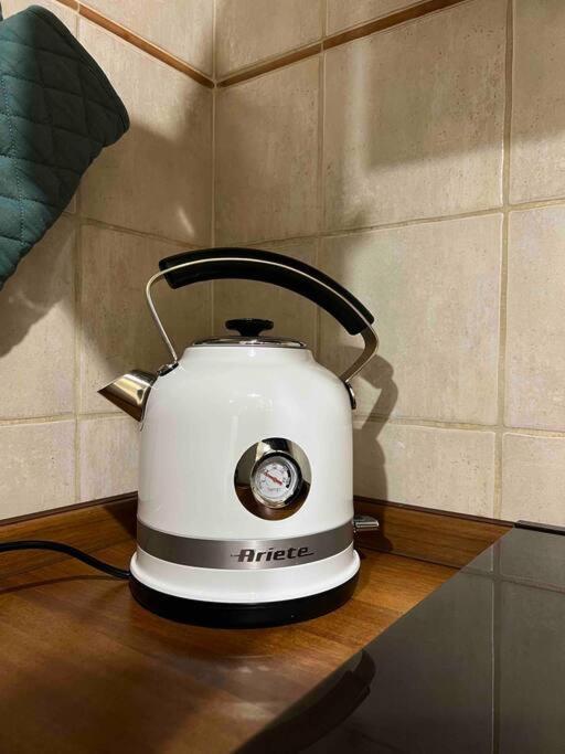 City Center 2 Bedroom Apt ベルガモ エクステリア 写真